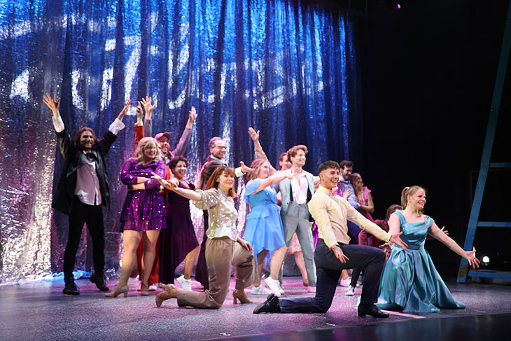 Premiere am 06.03.2024 im Deutschen Theater: "Footloose - the musical" - Die Kult-Show in einer Inszenierung von Manuell Schmitt (©Foto: Martin Schmitz)